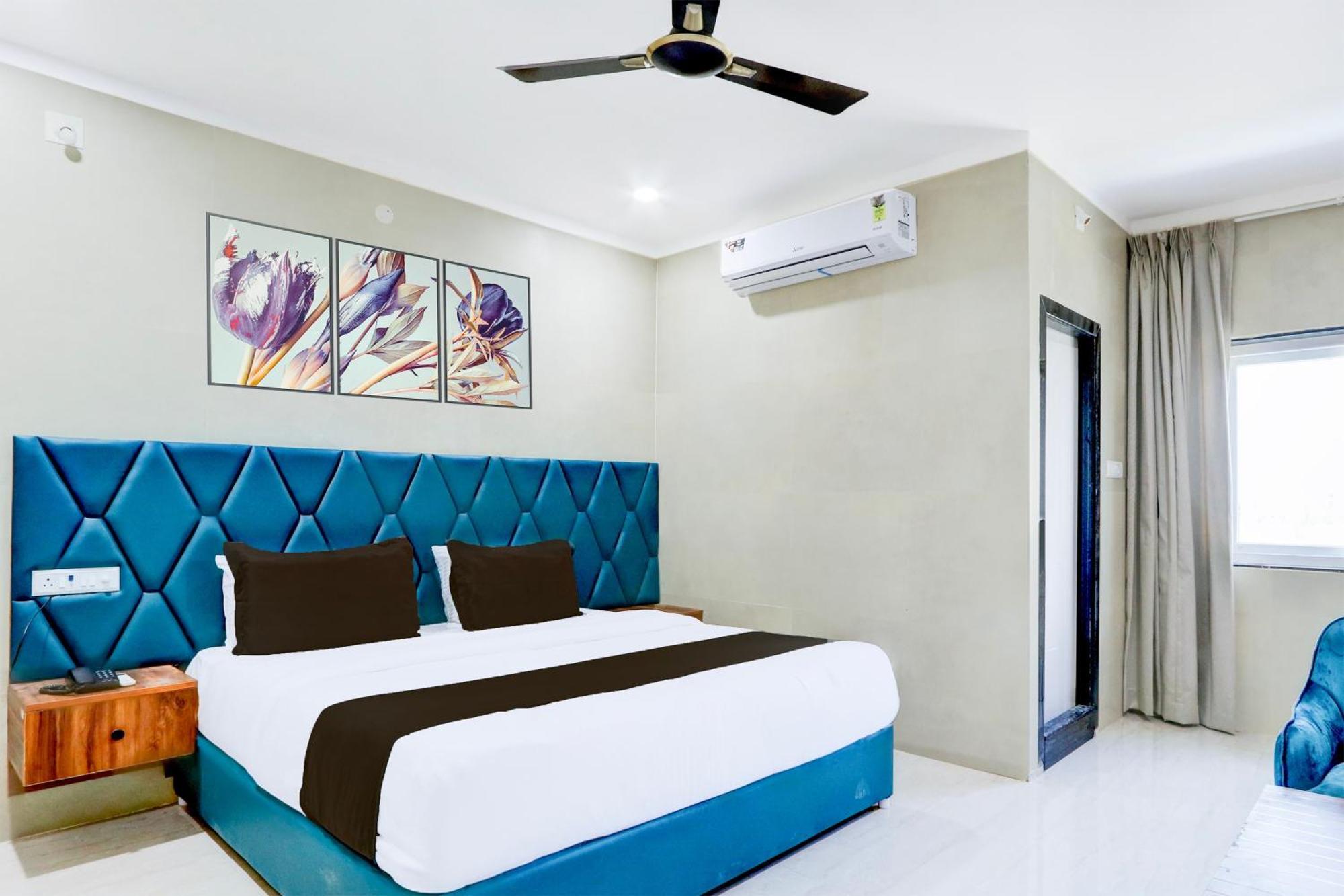 Hotel O Pr Grand Khammam Extérieur photo