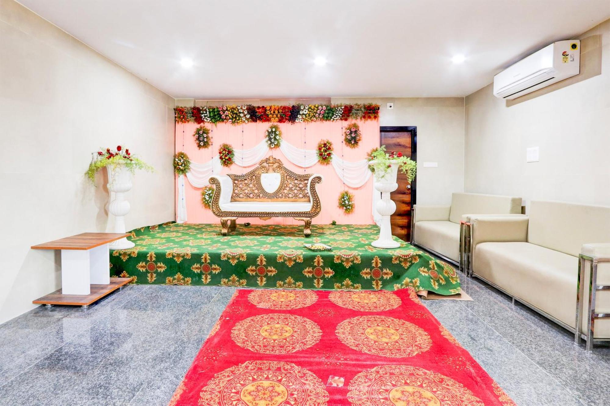 Hotel O Pr Grand Khammam Extérieur photo
