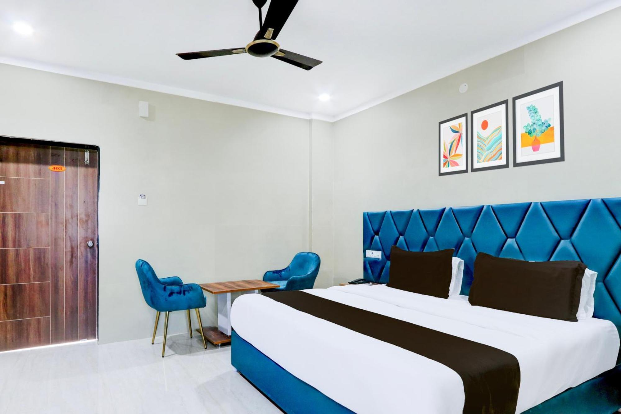Hotel O Pr Grand Khammam Extérieur photo