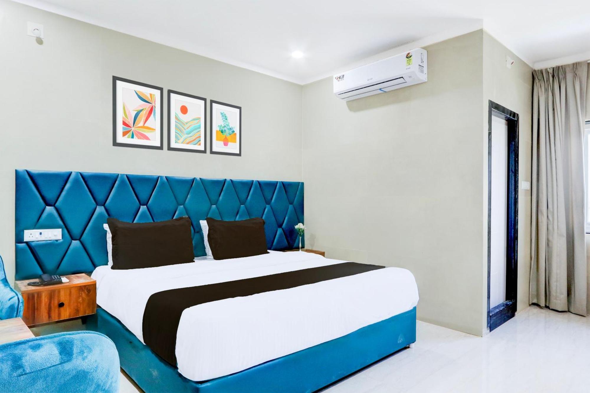 Hotel O Pr Grand Khammam Extérieur photo