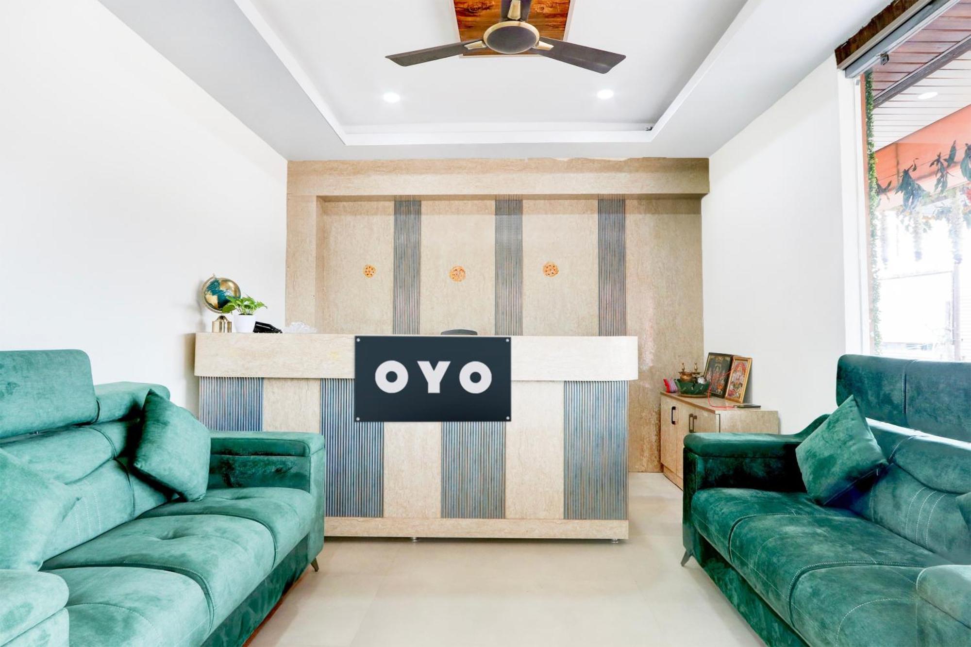 Hotel O Pr Grand Khammam Extérieur photo